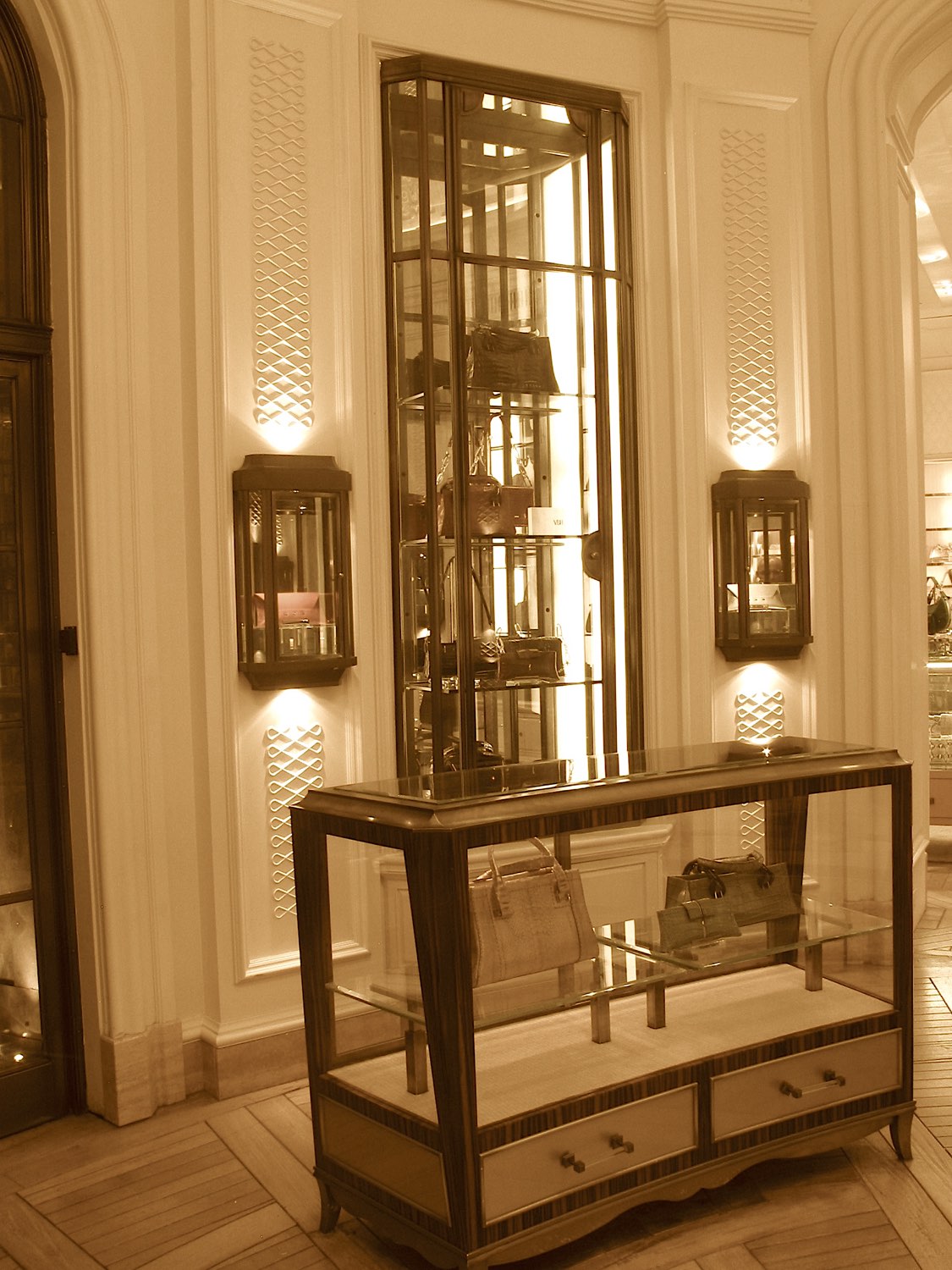 Bergdorf Goodman, photograph 3 of 14
