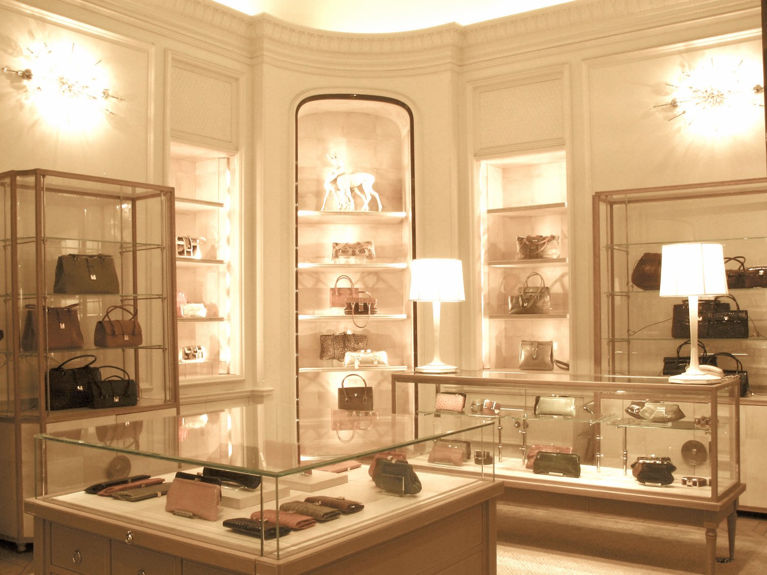 Bergdorf Goodman, photograph 13 of 14