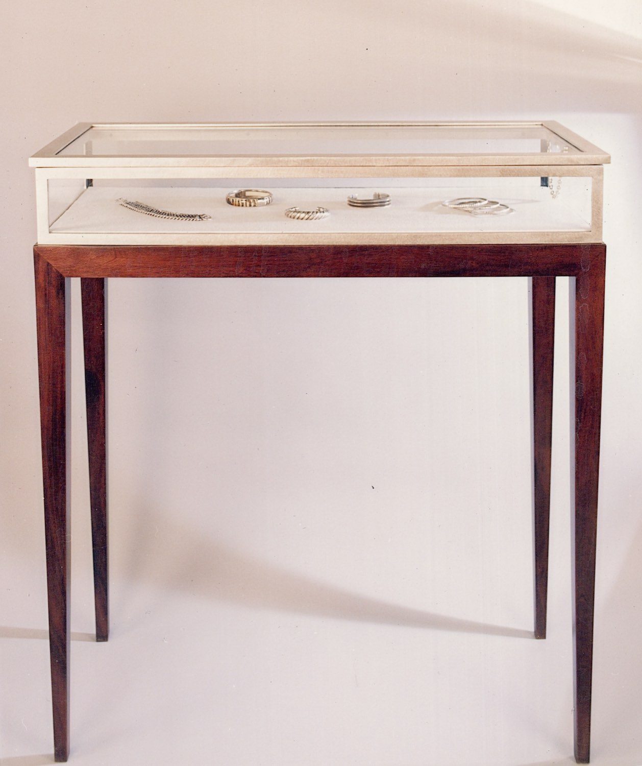 Furniture and Store Fixtures, photograph 7 of 21